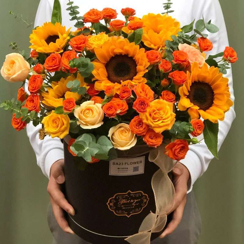 【好时光】5枝朵向日葵暖色抱抱桶送朋友送家人送女友送闺蜜送货上门同城配送