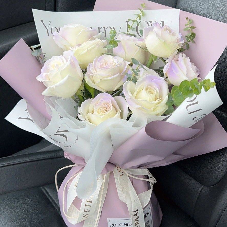【紫喜欢你】11枝紫玫瑰喷色花束生日鲜花送老婆送女友送闺蜜鲜花花店送花上门