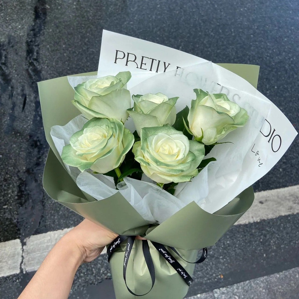 【绿豆】5朵喷漆苏格兰绿复古玫瑰小花束见面小花束附近花店送花上门