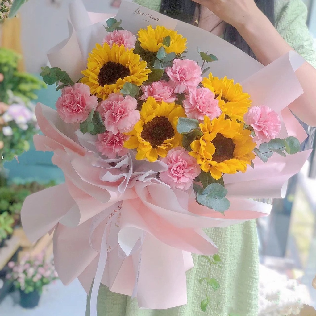 【云上花开】11朵康乃馨5朵向日葵混搭鲜花花束送爱人送妈妈送婆婆