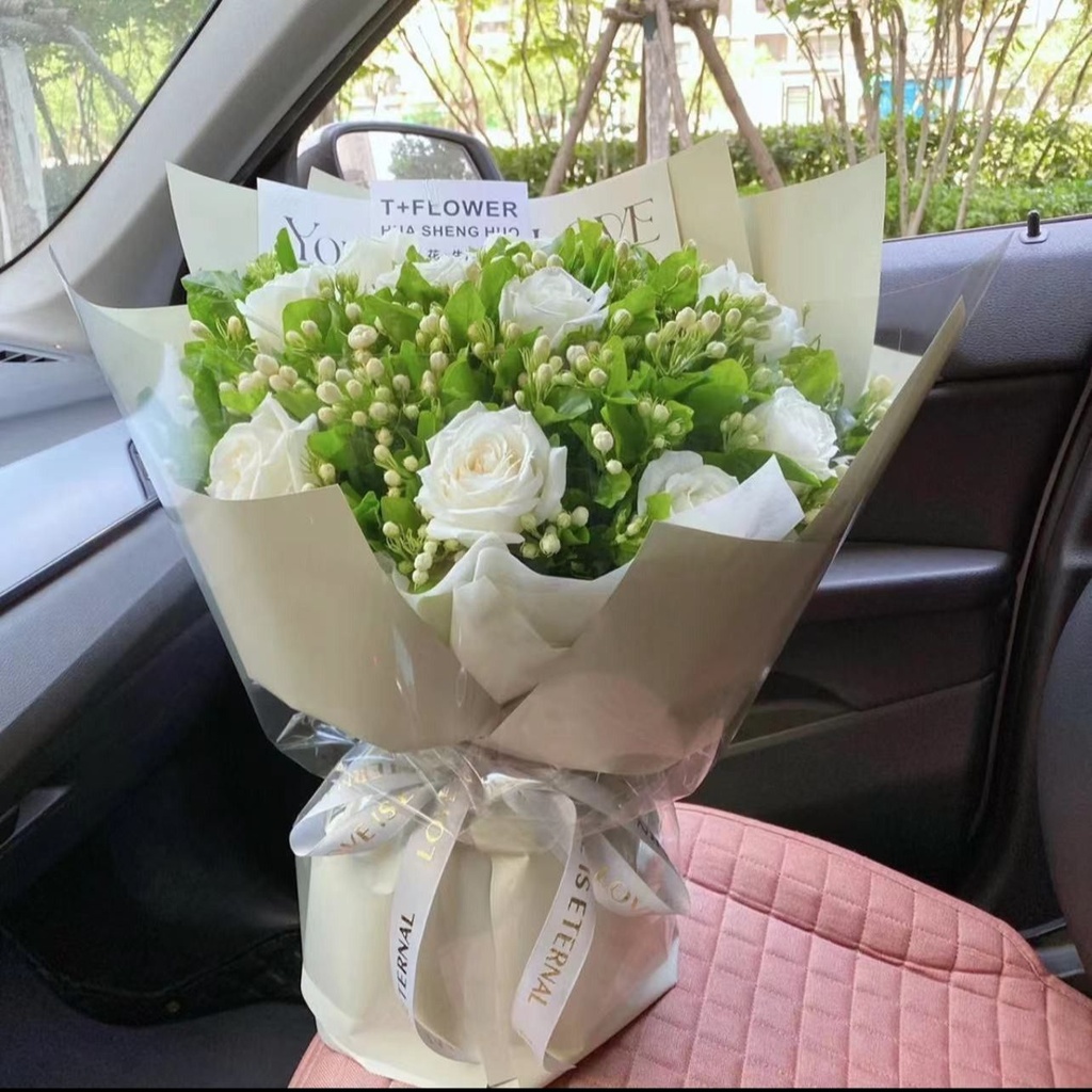 【茉离】9朵白玫瑰加茉莉花清新花束送女友送男友送爱人附近花店送花上门