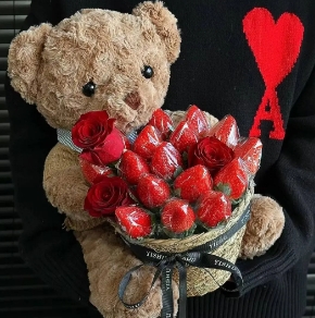 【“莓”你可爱】16颗草莓小熊抱抱桶花束生日礼物送女友送老婆送闺蜜花店鲜花送花上门