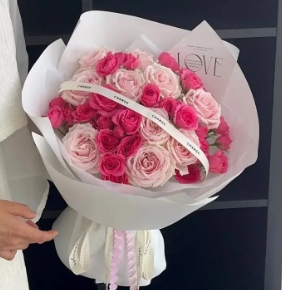 【苏菲公主】11朵粉玫瑰苏菲宝贝混搭花束生日鲜花送女友送老婆送闺蜜花店鲜花