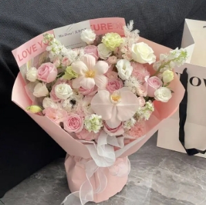 【浪漫序章】1朵郁金香1朵蝴蝶兰粉玫瑰混搭花束生日礼物送女友送老婆送闺蜜花店鲜花送花上门