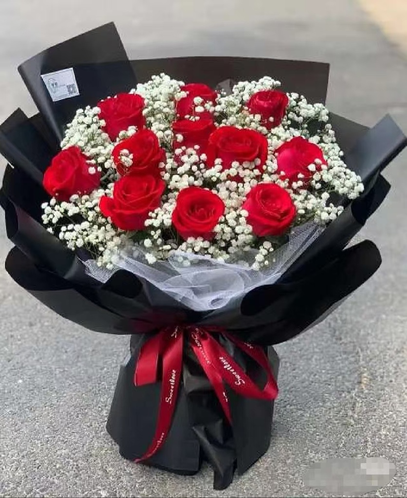 【甜蜜爱恋】11朵红玫瑰加满天星花束情人节鲜花送女友送老婆花店送花上门