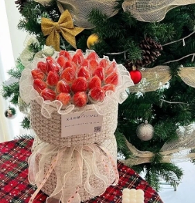 【爱你“莓”心“莓”肺】19颗草莓小香风款生日鲜花情人节礼物送女友花店鲜花送花上门