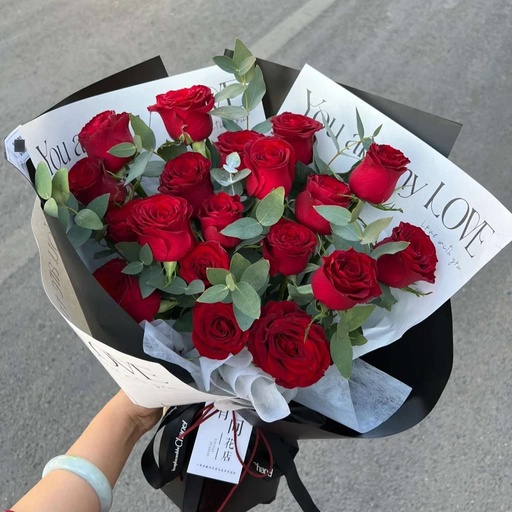 [HZY000694] 【三餐四季】19枝红玫瑰花配尤加利花束鲜花免费配送送女友送老婆告白表白生日礼物