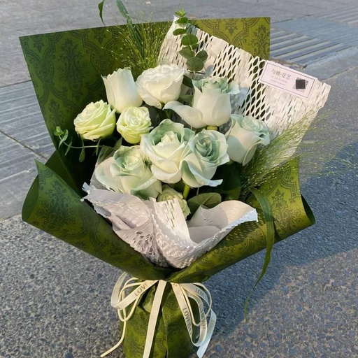 [HZY000013] 【斜晖】苏格兰绿玫瑰桔梗混搭花束生日鲜花送女友送男友送朋友送闺蜜花店鲜花送花上门