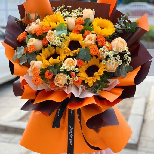 [HZY000260] 【星光璀璨】5朵向日葵11朵香槟搭配洋甘菊多头玫瑰鲜花花束大气款