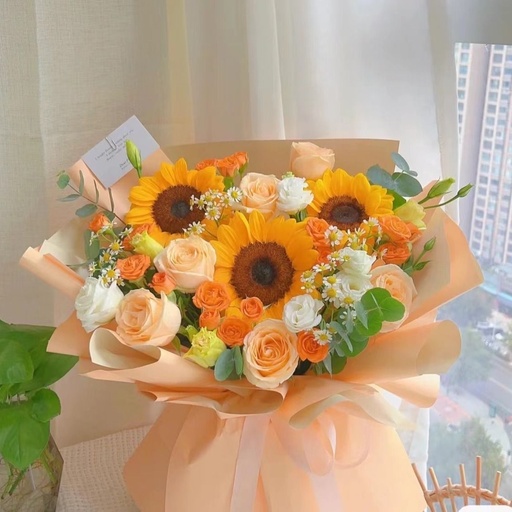 [HZY000268] 【阳光满满】3朵向日葵5朵香槟搭配多头玫瑰洋甘菊白桔梗鲜花花束