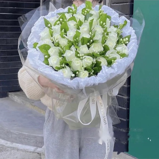[HZY000391] 【夏至】33朵白玫瑰搭配茉莉花圆形花束，送女友送老婆送闺蜜生日花束