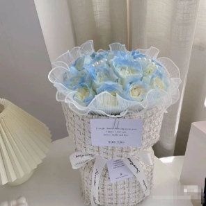 [HZY001729] 【唯你所爱】11枝碎冰蓝小香风花束生日鲜花送女友送老婆送闺蜜花店鲜花送花上门